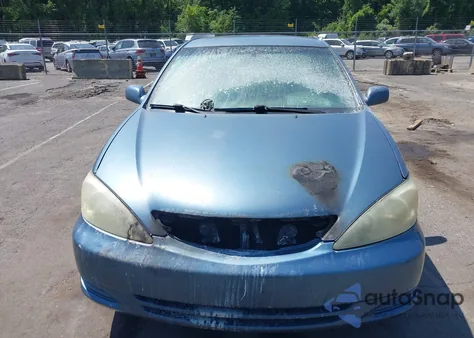 2004 Toyota Camry Le from USA, damaged, VIN 4T1BE32K04U813455